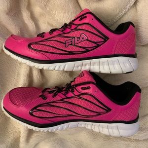 Women’s Fila’s